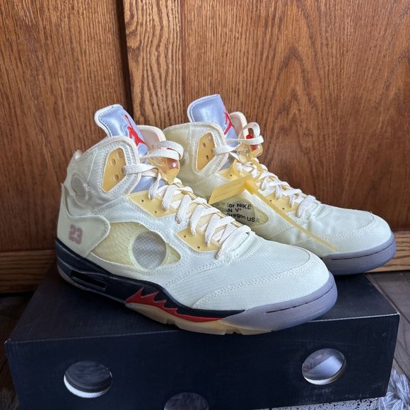 AIR JORDAN 5 RETRO X OFF WHITE DH8565-100 SIZE US 10.5 USED WITH BOX
